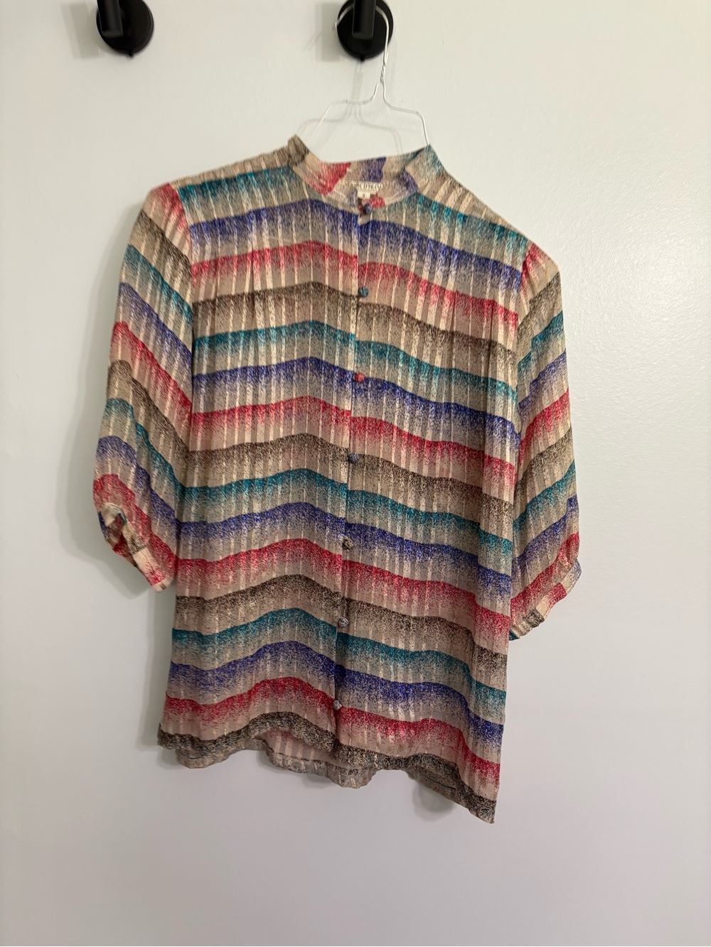 Women’s multi Color Stripe Button Blouse retro vintage 100% silk Eclectic Quirky